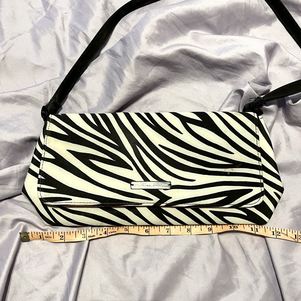Zebra print with great satin pink lining